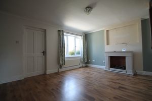 Lounge- click for photo gallery